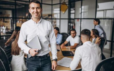 Czego mogę się spodziewać na spotkaniu informacyjnym z rodzicami uczniów liceum?